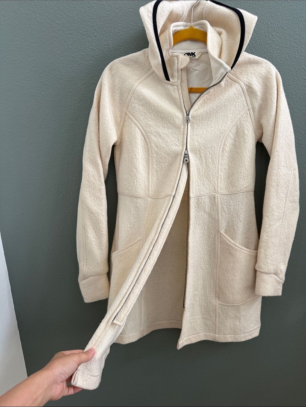 Mountain Khakis Women's Long Hooded Jacket Merino Wool Cream Size S - Picture 3 of 11